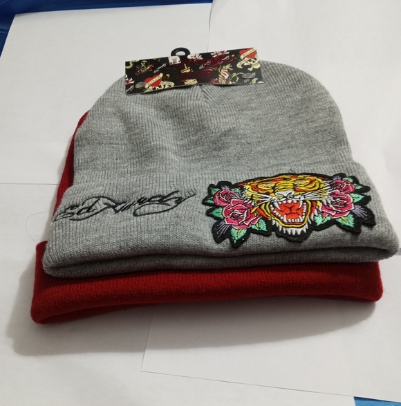 Ed Hardy Red & Gray Serbian Hill Roaring Tiger Tattoo Cap/Beanie Set - Picture 3 of 10